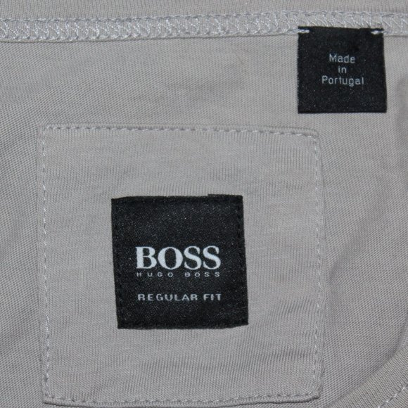 Hugo Boss Grey and Purple T Shirt Tag Size XL (fits closer to L) - Picture 3 of 4